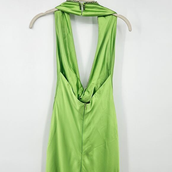 KHANUMS‎ X Revolve Halter Gown With Slit in Pear Green Size Small - Picture 10 of 12
